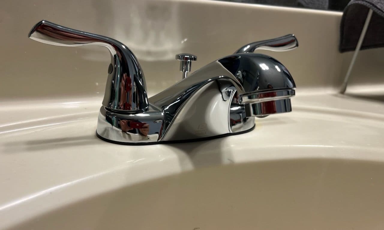 Project Stylish Faucet Installations Boost Home Appeal image